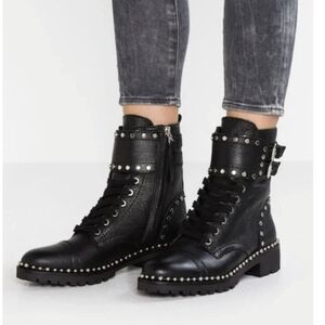 Sam Edelman Jennifer Studded Black Leather Combat Moto Biker Boots sz 8 90’s y2k